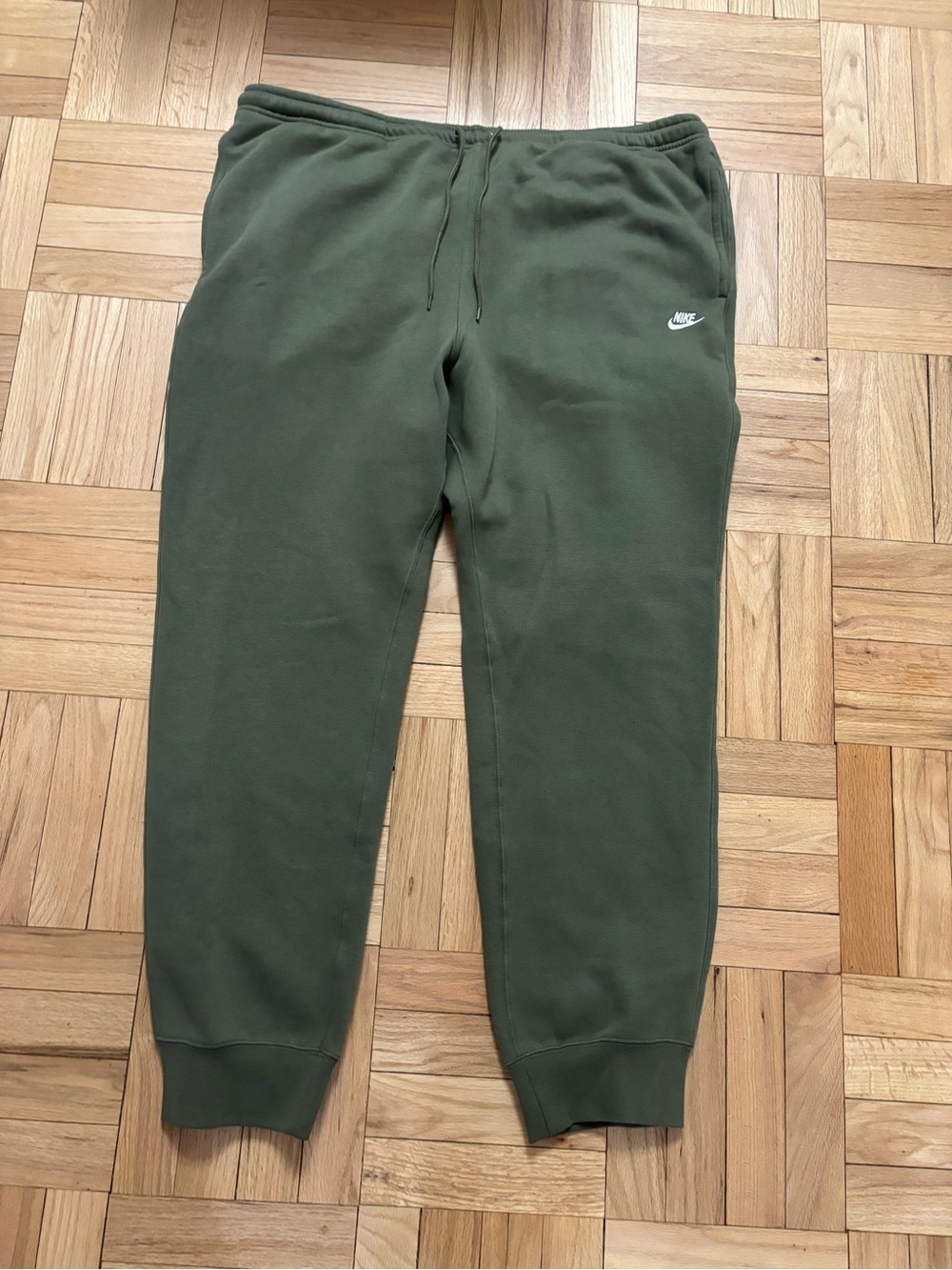 Nike Club Fleece Joggers Men’s Size 3XL-TALL Olive Green Tapered FN3787-222 NWT